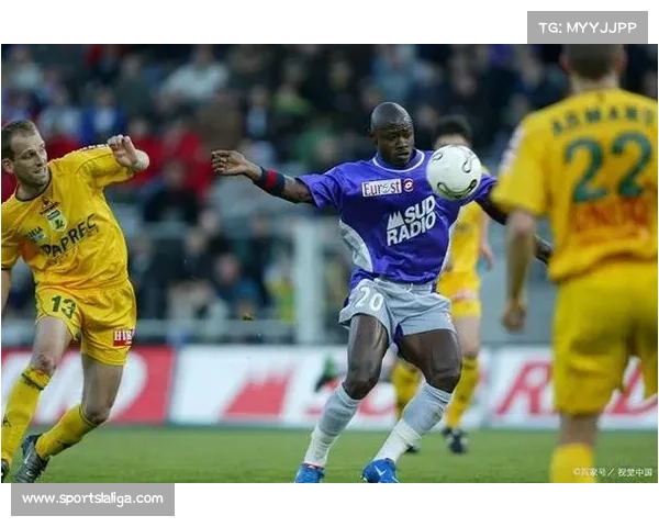 法甲联盟会议讨论下赛季VAR技术使用细则修改提案